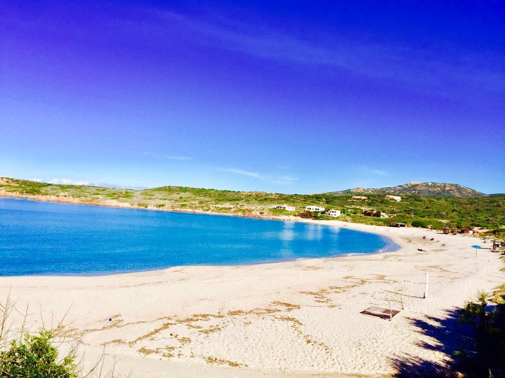 Appartamenti In Villa La Marinedda Isola Rossa Buitenkant foto