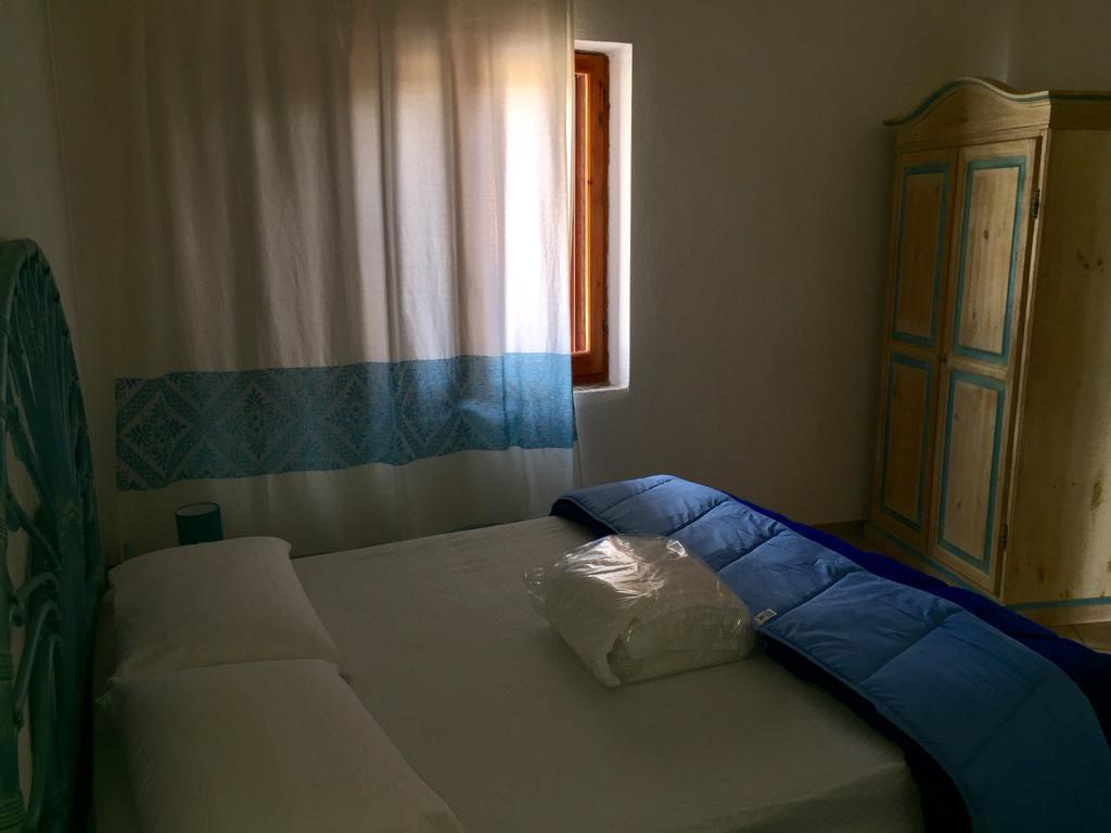 Appartamenti In Villa La Marinedda Isola Rossa Buitenkant foto