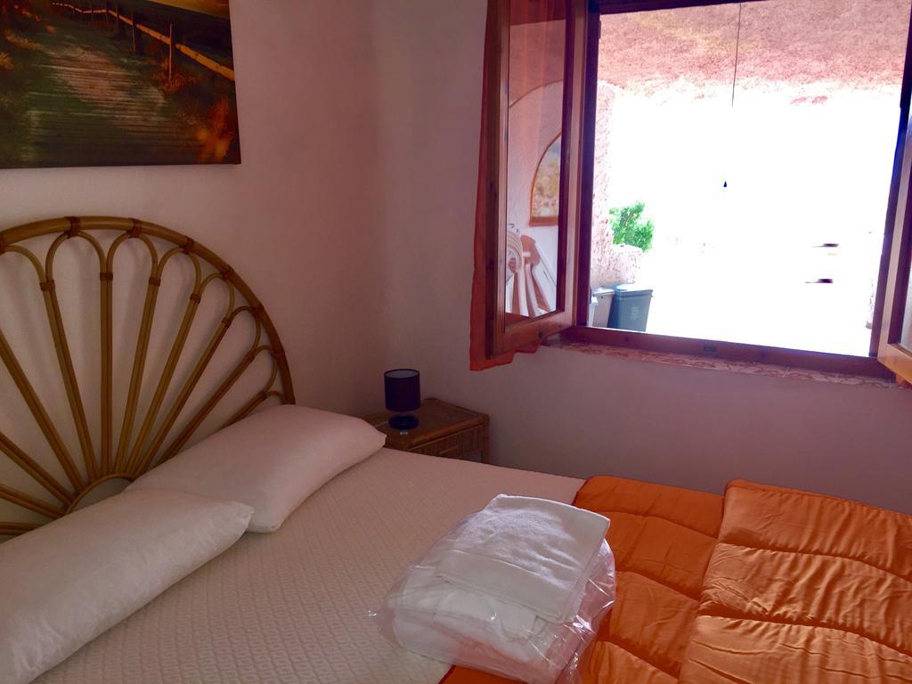 Appartamenti In Villa La Marinedda Isola Rossa Buitenkant foto
